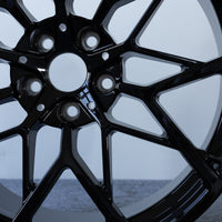 Forged wheel hub compatible with BMW models