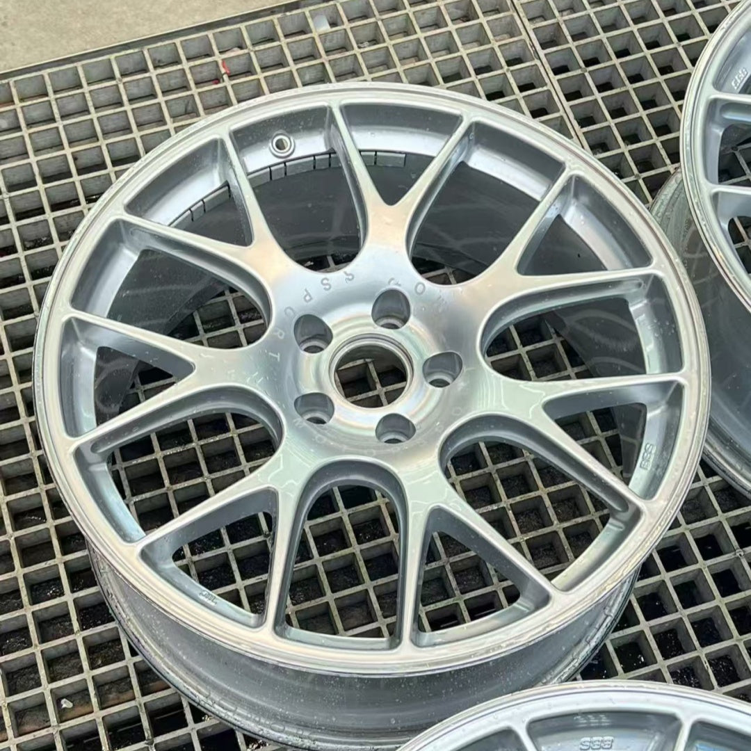 Customized forged wheels