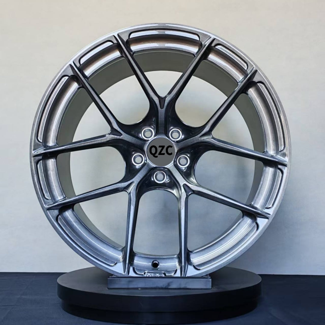 Customized forged wheel hub